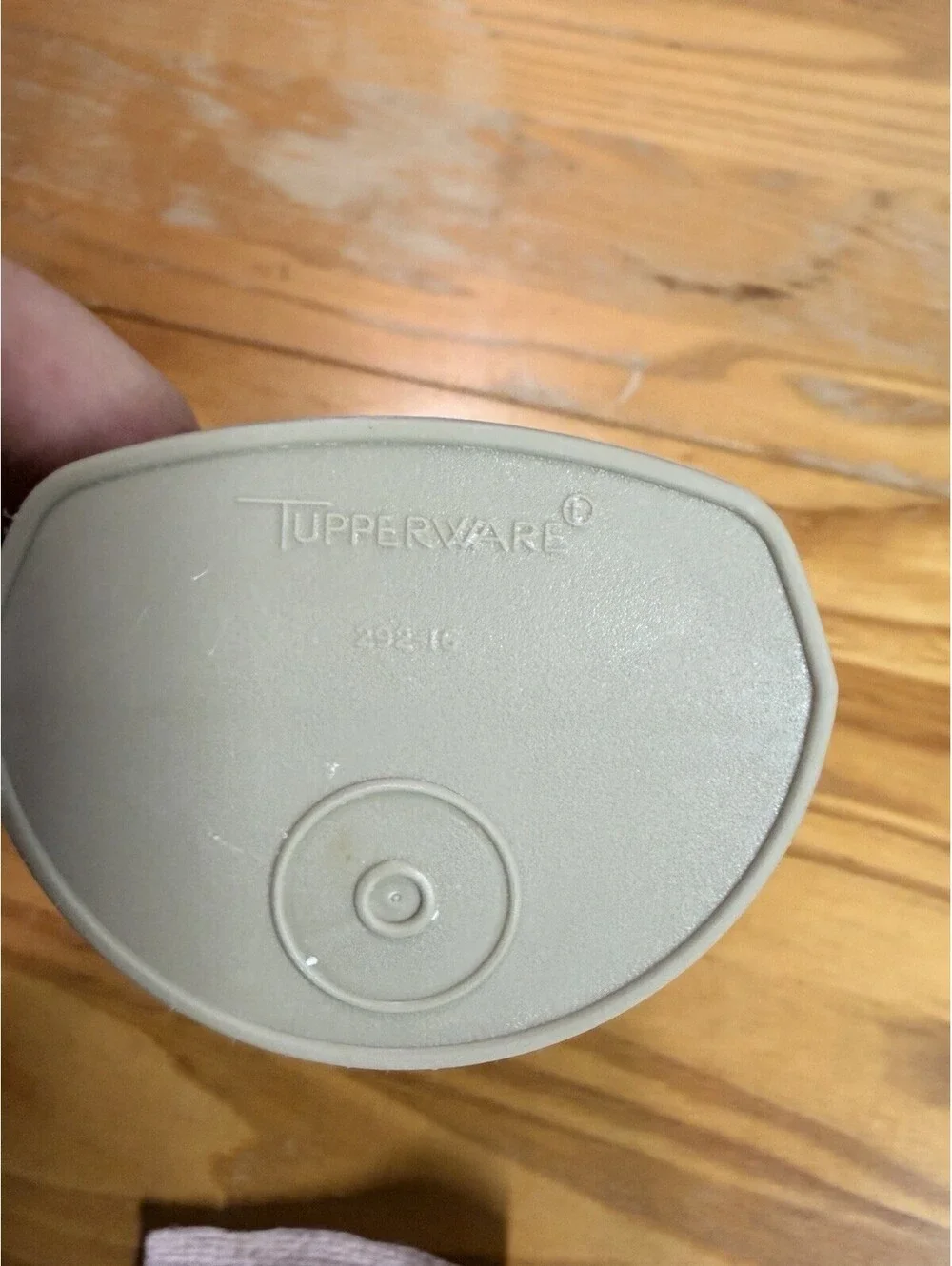 Vintage Tupperware Rocker Scoop  Flour Sugar Kitchen Utensil